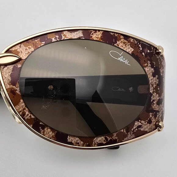 Cazal Mod. 911 Col. 948 Black Gold Leopard Frame Green Lens Sunglasses w/ Case - Picture 12 of 16